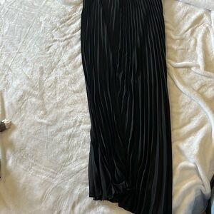 NWoT Express Maxi Skirt Chiffon Fully lined Size Small